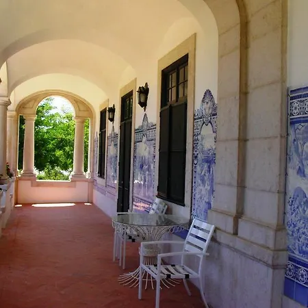 Palacio De Alojamento de Acomodação e Pequeno-almoço 3*